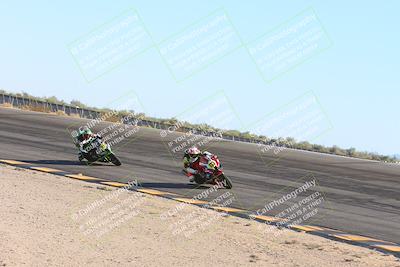 media/Nov-17-2024-CVMA (Sun) [[1fec520723]]/Race 11-Amateur Supersport Open/